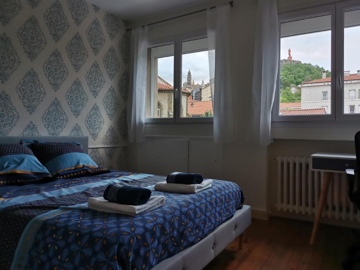 Velay Cocon Appartement 4 Chambres Avec Vue Sur Les Monuments Le Puy-en-Velay Ngoại thất bức ảnh