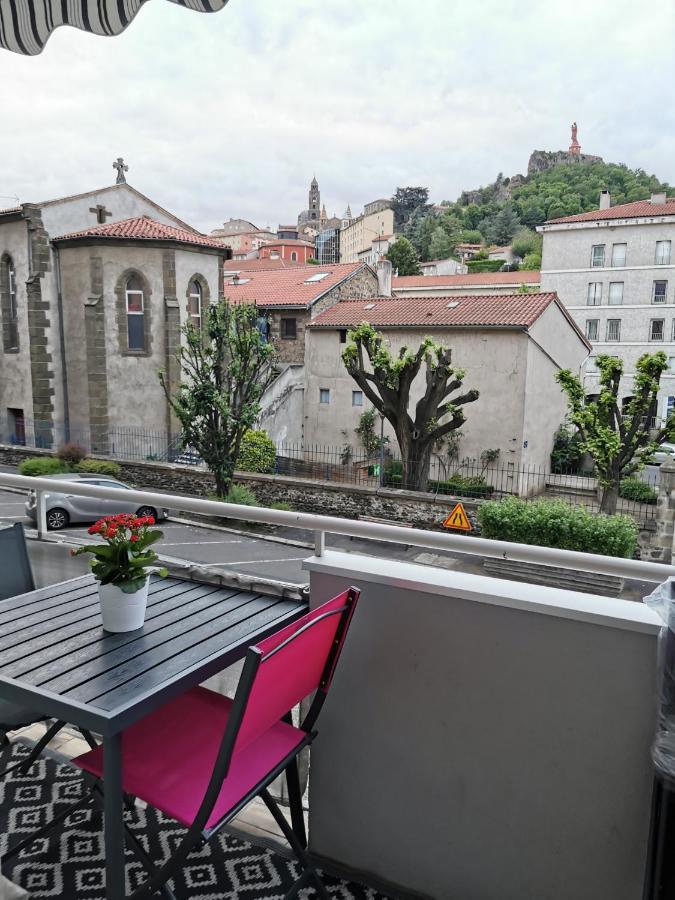 Velay Cocon Appartement 4 Chambres Avec Vue Sur Les Monuments Le Puy-en-Velay Ngoại thất bức ảnh