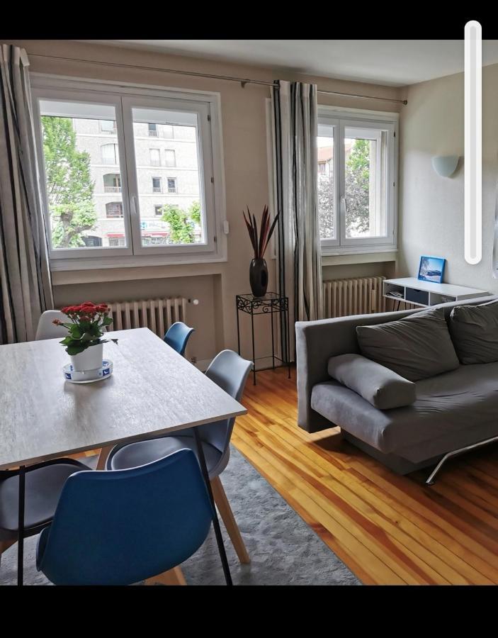 Velay Cocon Appartement 4 Chambres Avec Vue Sur Les Monuments Le Puy-en-Velay Ngoại thất bức ảnh